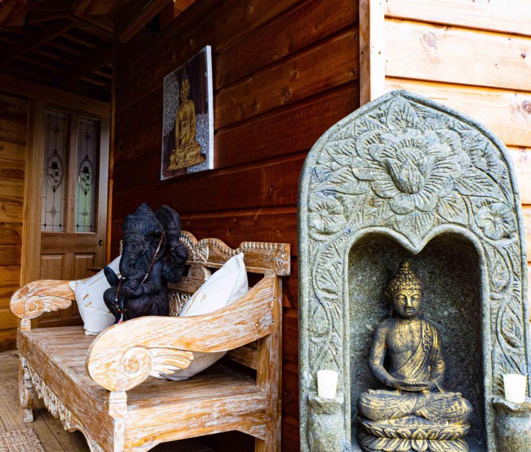 The Hermitage Solo Retreat Cabin Оукланд Екстериор снимка