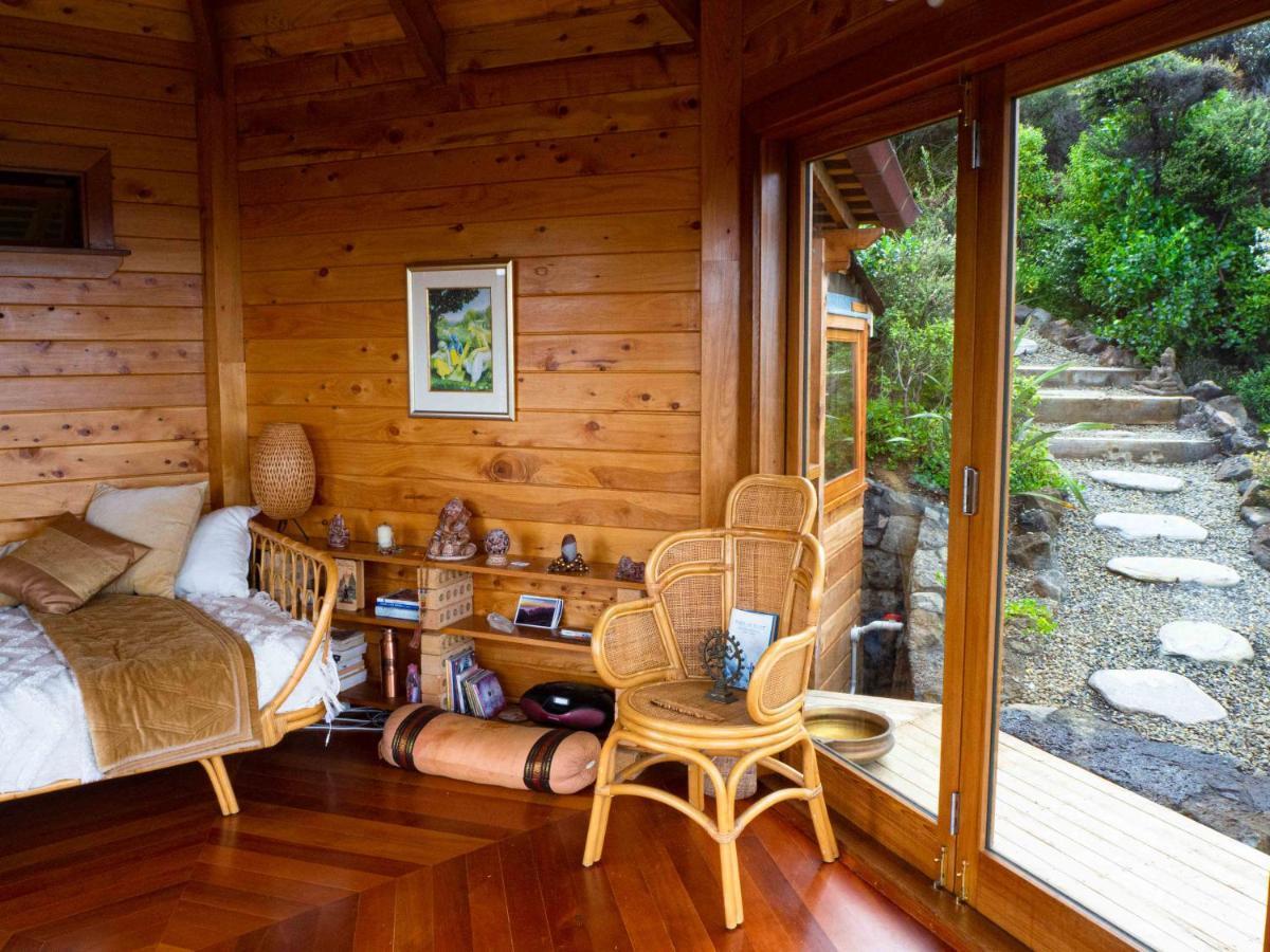 The Hermitage Solo Retreat Cabin Оукланд Екстериор снимка